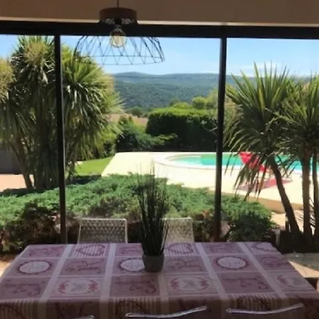 La Des 3 Ifs Villa Vallon-Pont-dʼArc